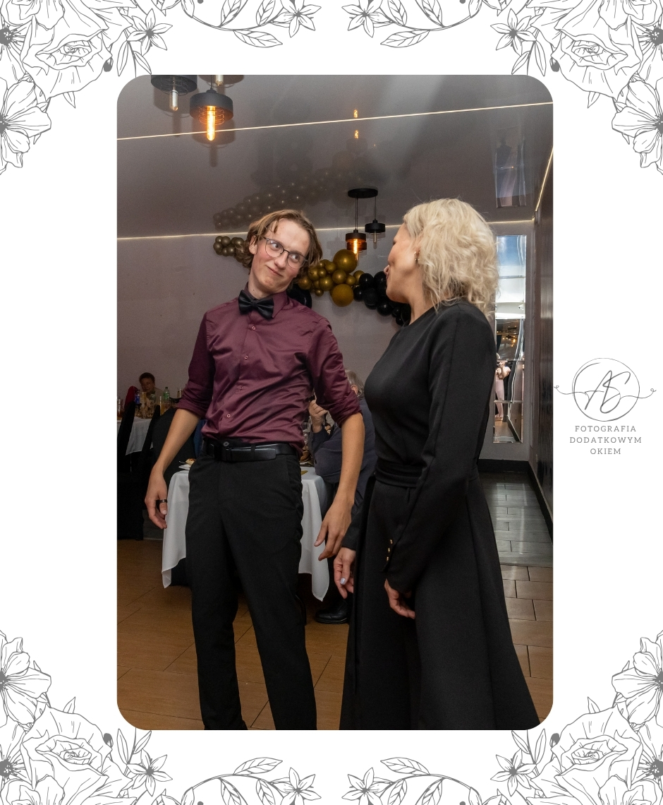 Fotografia Dodatkowym Okiem portfolio reportaż okolicznościowy osiemnastka młody dorosły Miłosz rodzina dzieci świętowanie impreza urodziny