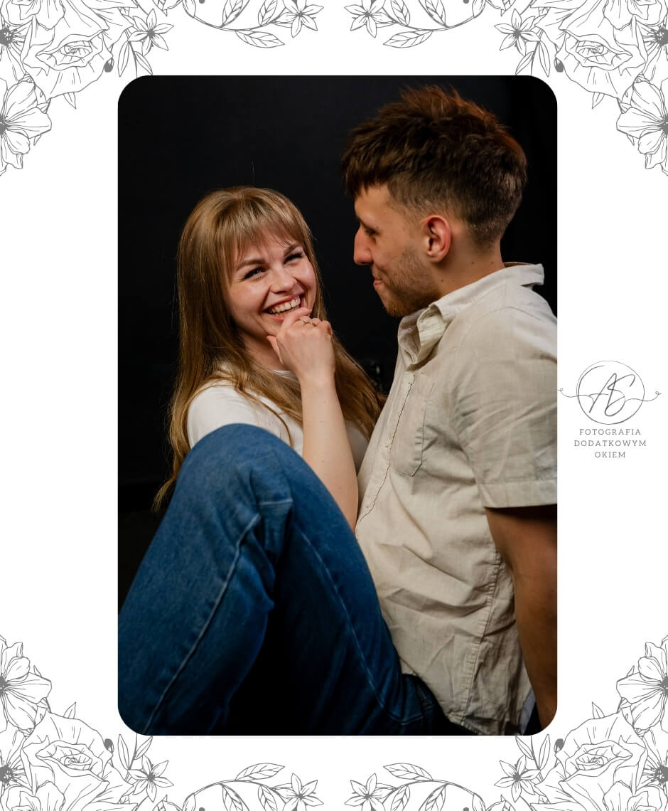 Studyjna sesja pary Dominika i Jacek w Spisak Studio w Katowicach - ujęcie 22