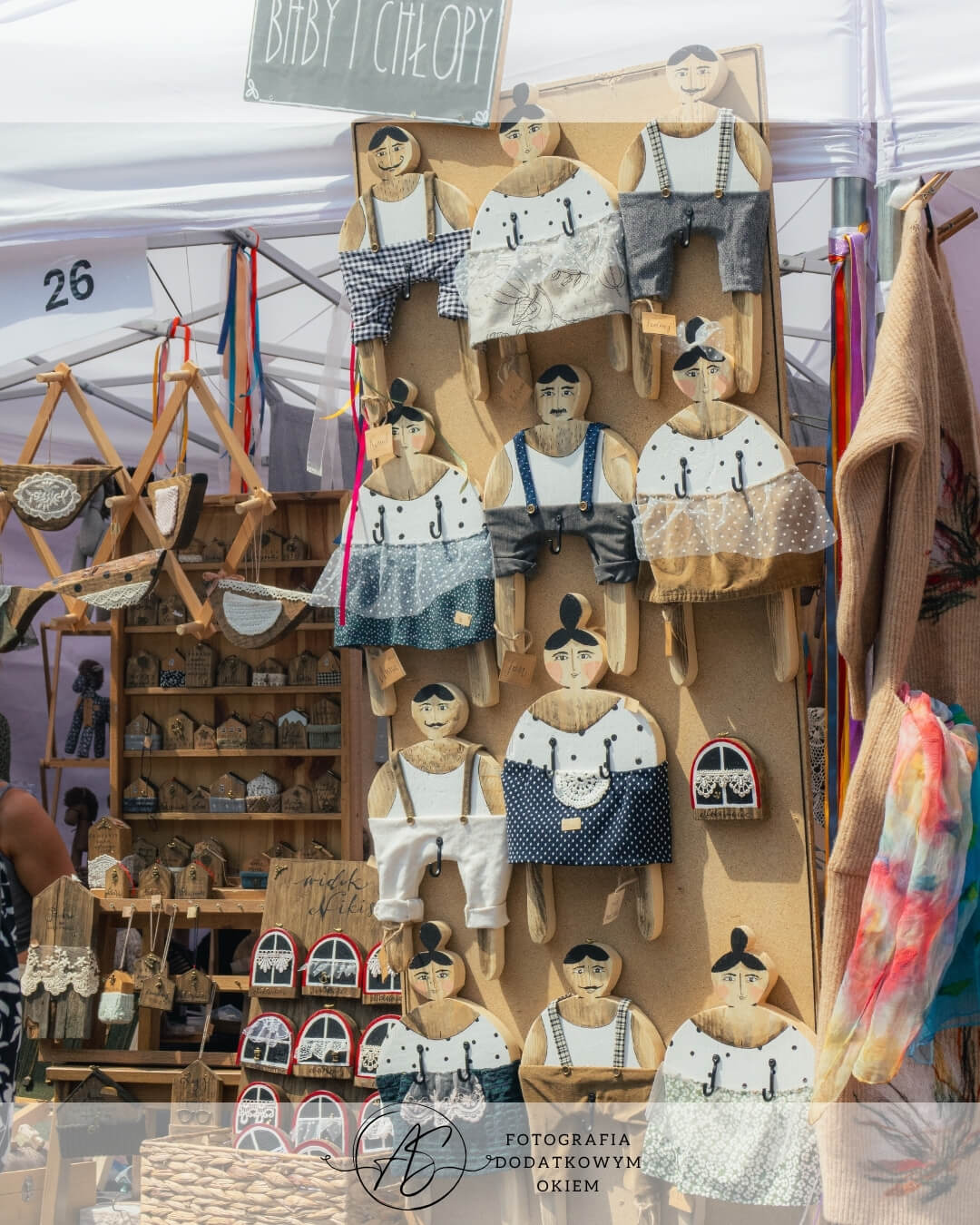 Stoiska z rękodziełem na Jarmarku u Babci Anny na Nikiszowcu w Katowicach - ujęcie 10
