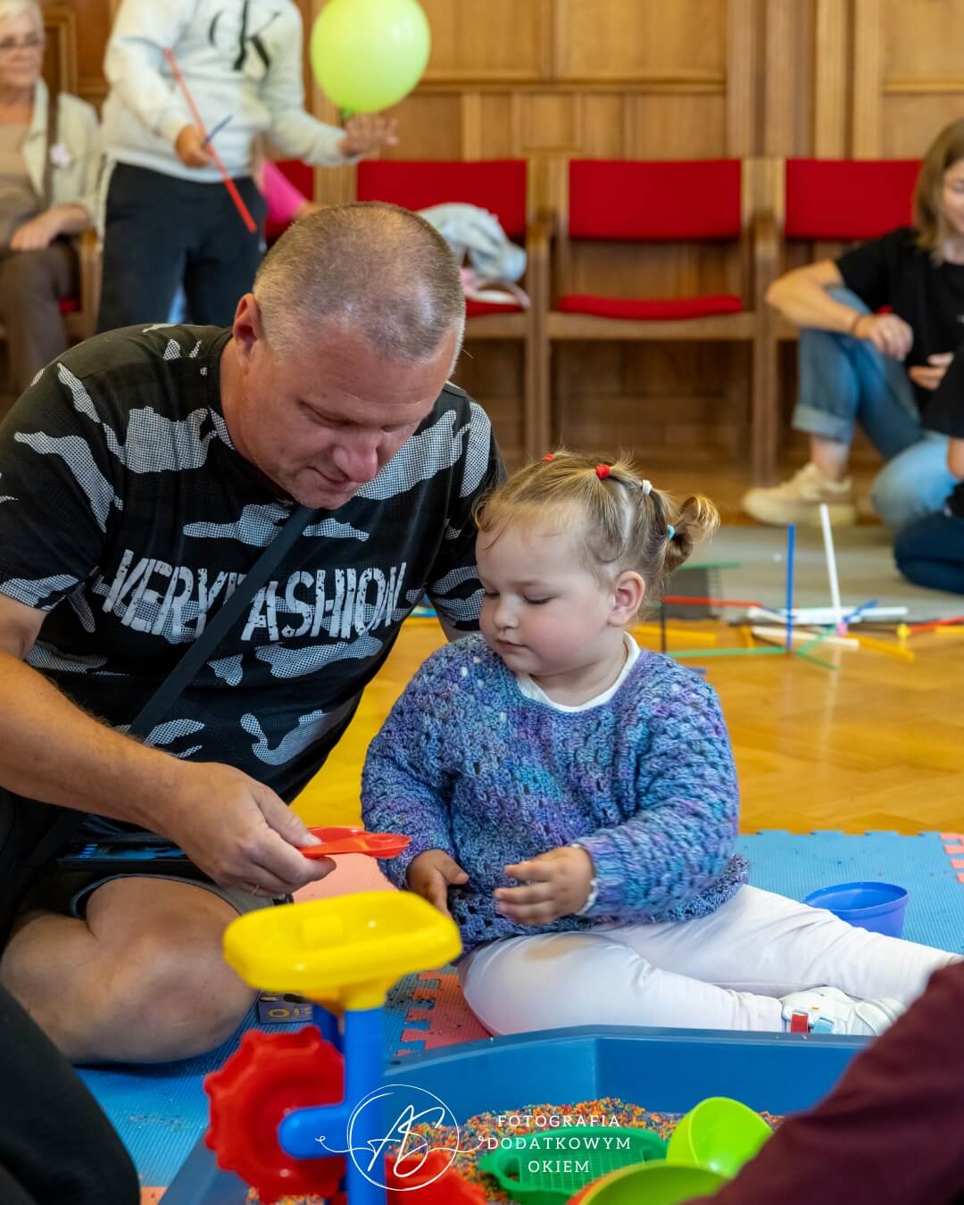 Strefa dla dzieci z animatorami Kreo Przestrzeń dla Edukacji podczas festiwalu Splotfest 2026 - ujęcie 25