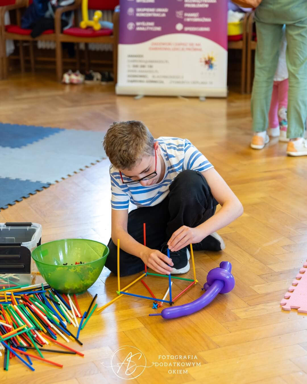 Strefa dla dzieci z animatorami Kreo Przestrzeń dla Edukacji podczas festiwalu Splotfest 2026 - ujęcie 31