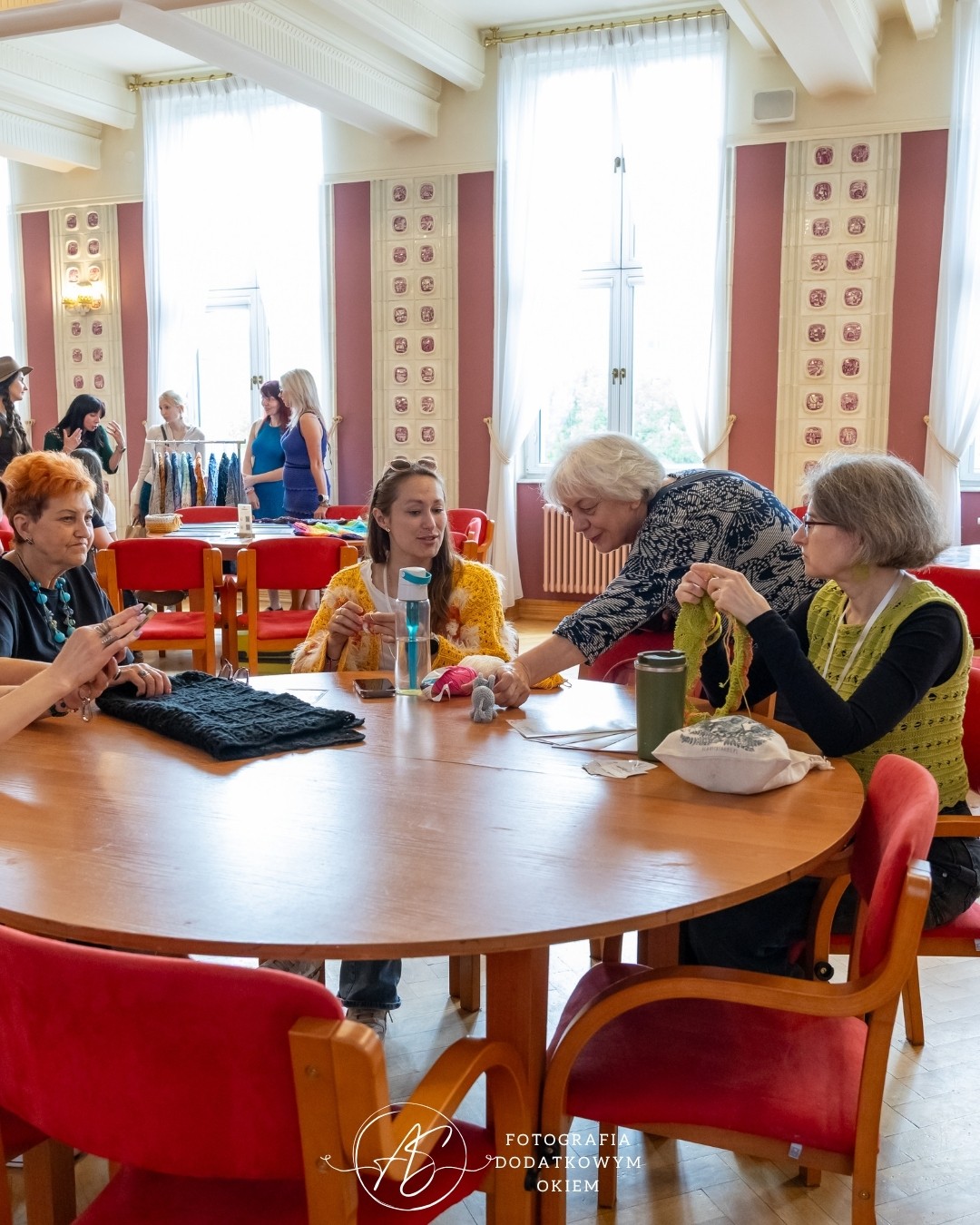 Strefa Twórców w sali Agora w Pałacu Kultury Zagłębia podczas festiwalu Splotfest 2026 - ujęcie 58